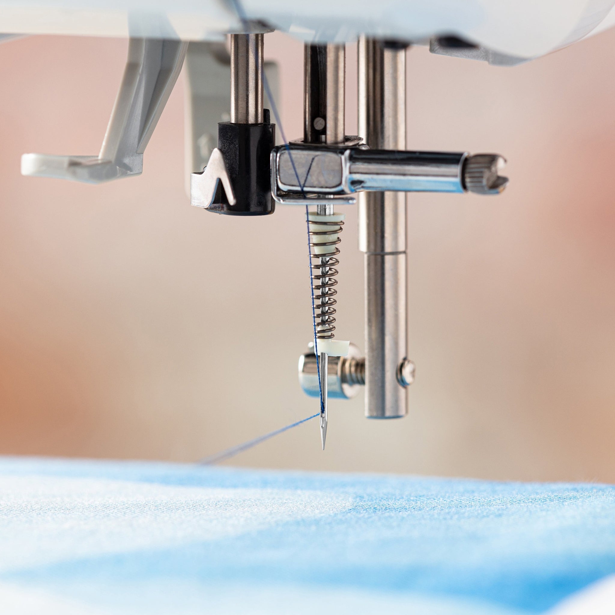 Stretch Spring Sewing Machine Needle – SCHMETZneedles