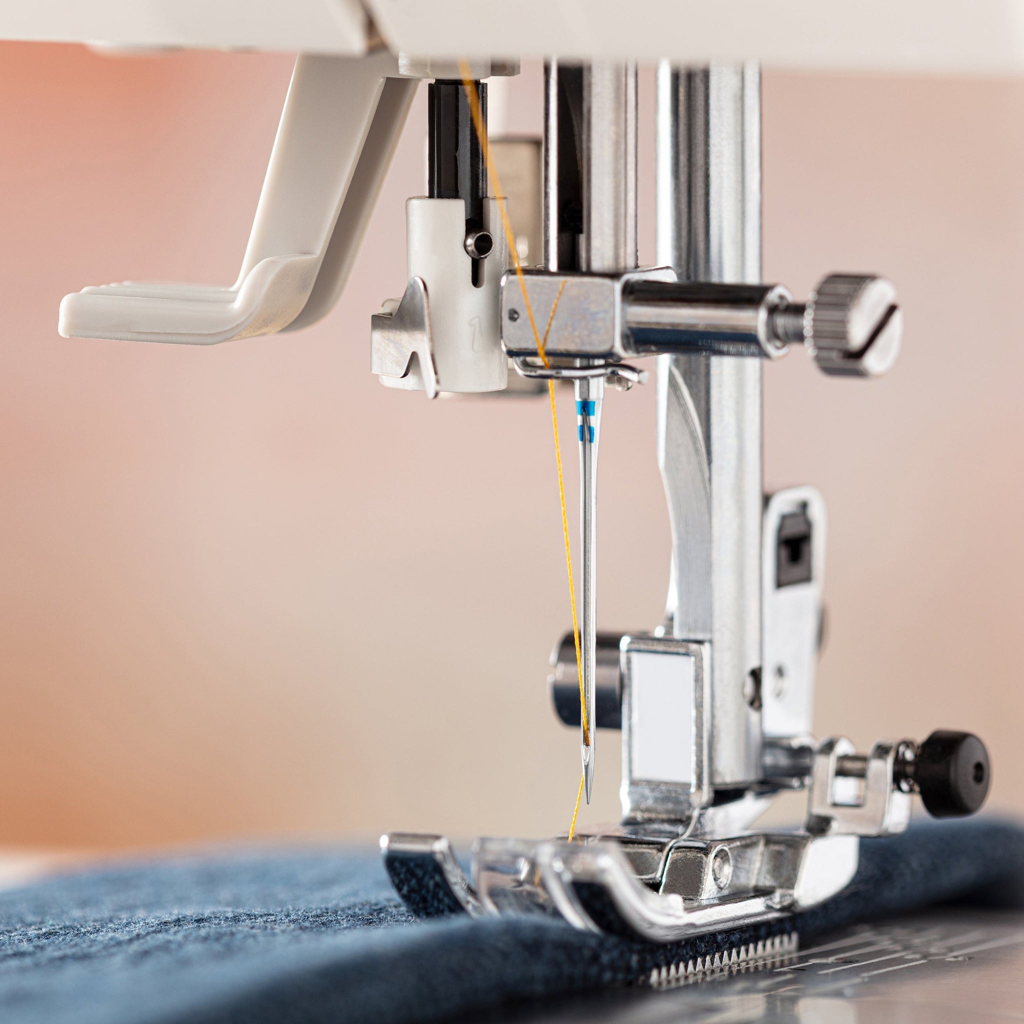 Clover Denim Sewing Machine Needles 5/Pkg - Size 90/14